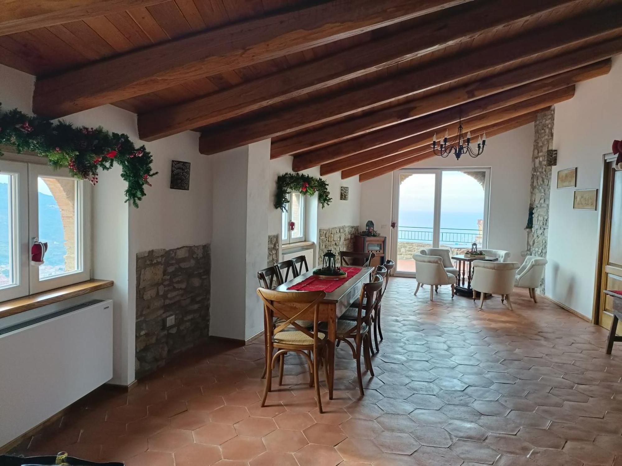 La Mansarda Bed & Breakfast Castellabate Eksteriør bilde